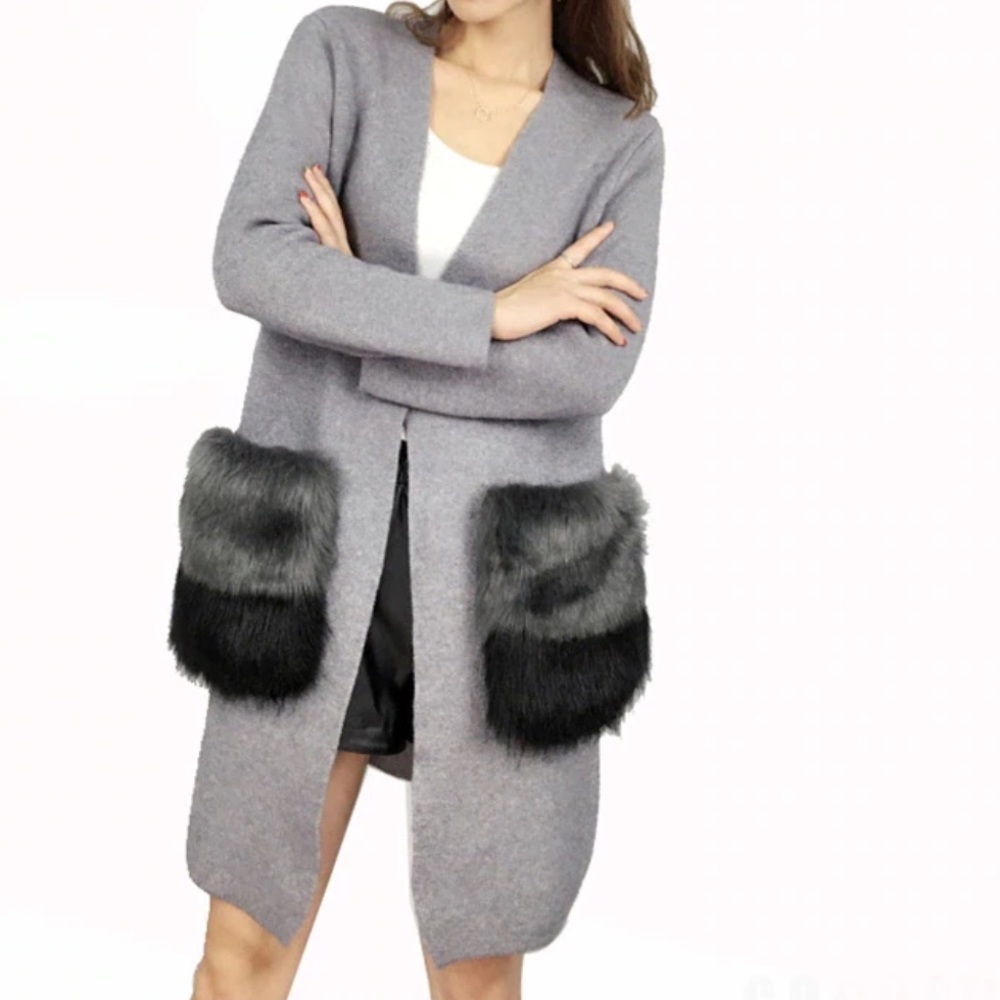 Grey Long Cardigan With Detachable Fur Pockets - Picture 5 of 8